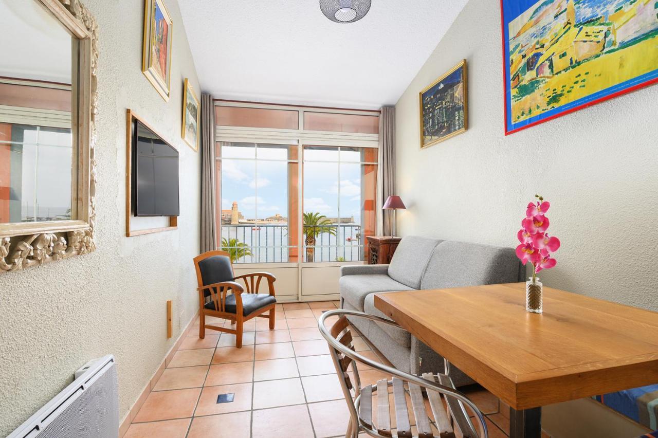 Hotel Triton Колюр Екстериор снимка